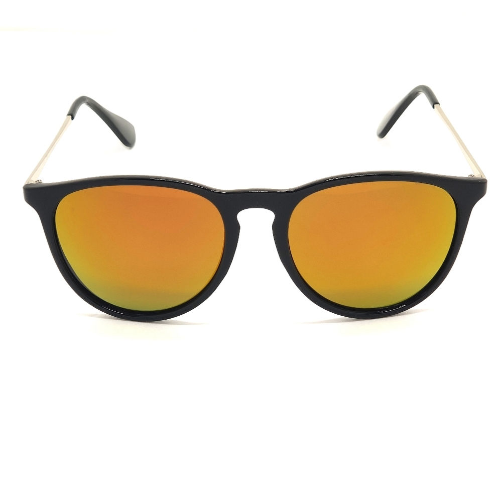 Classic Style Sunglasses with Cross Pendant - Picture 5 of 7
